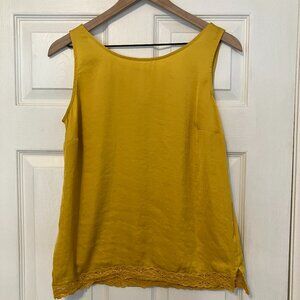 Chico's goldenrod silky lace trim shell, Size S/4/Chico's size 0